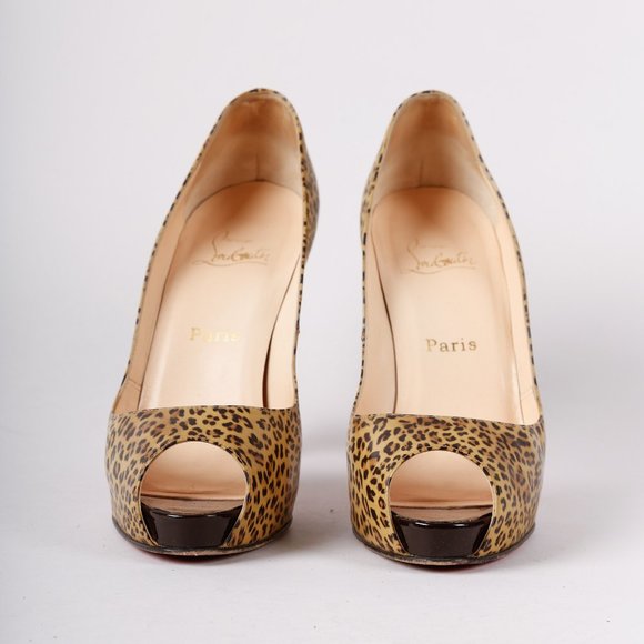 *SOLD* Christian Louboutin Leopard Print Patent Leather Peep Toe - Picture 2 of 8